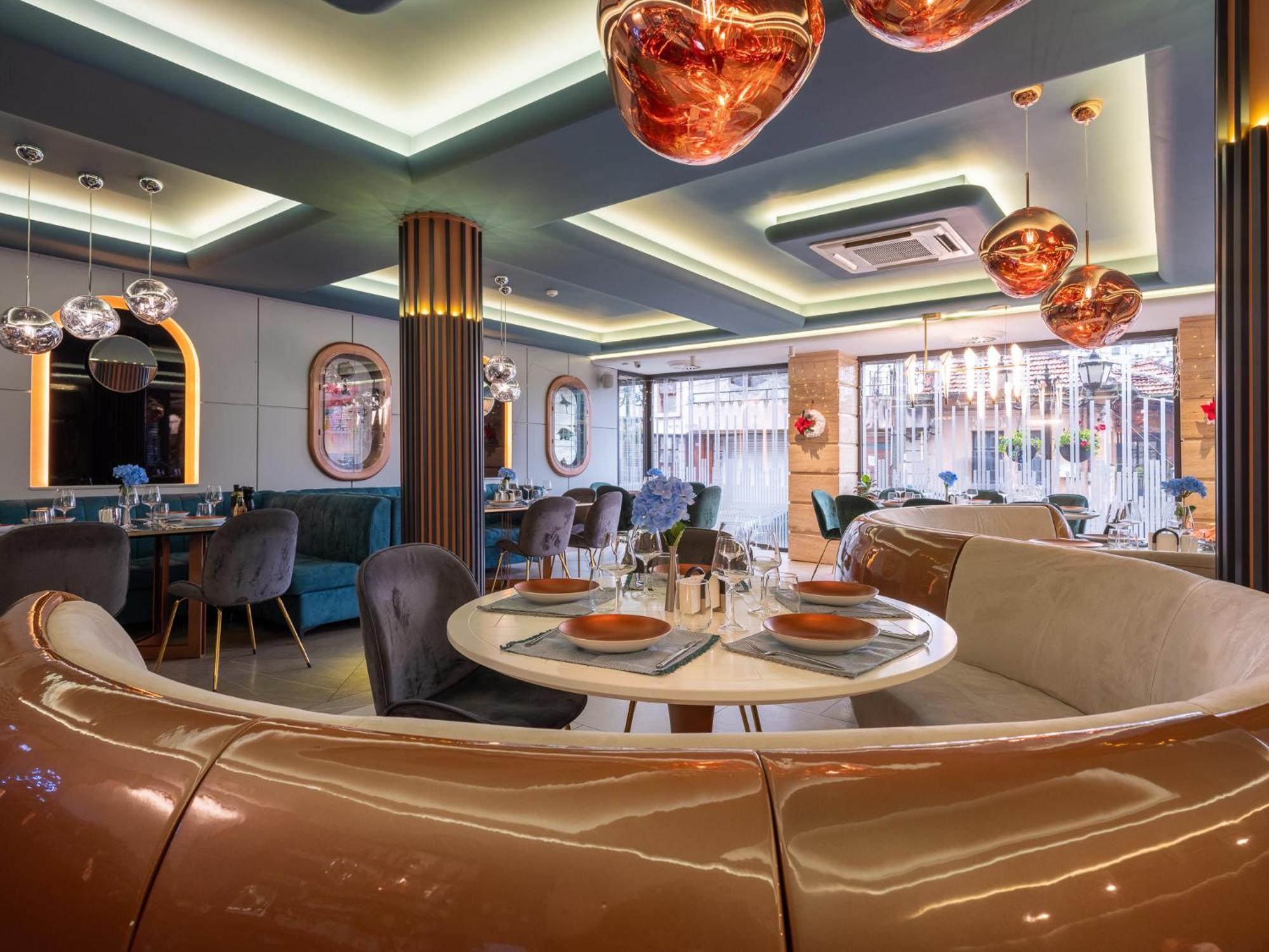 Hotel Concorde Veliko Tarnovo Eksteriør billede