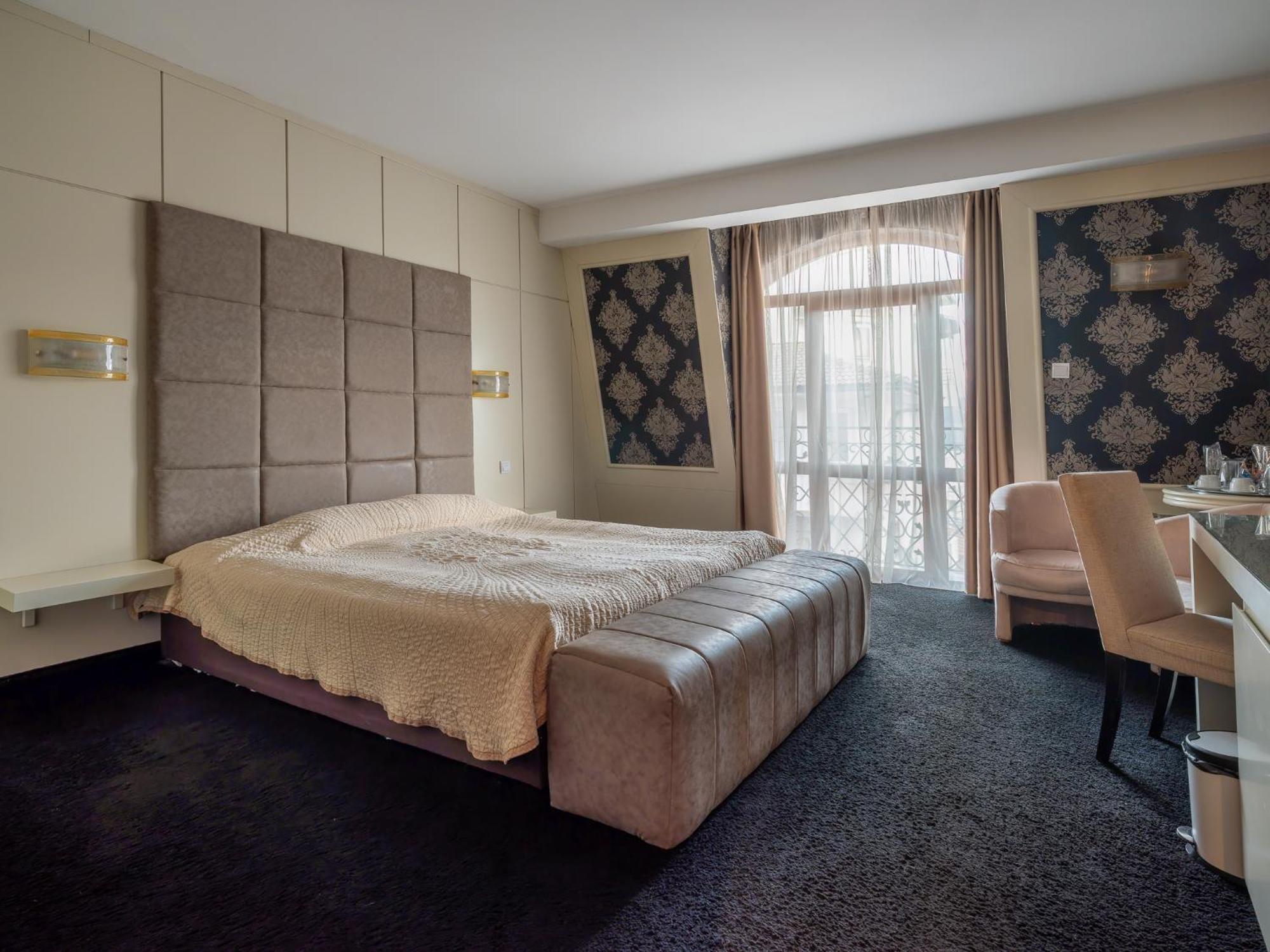 Hotel Concorde Veliko Tarnovo Eksteriør billede